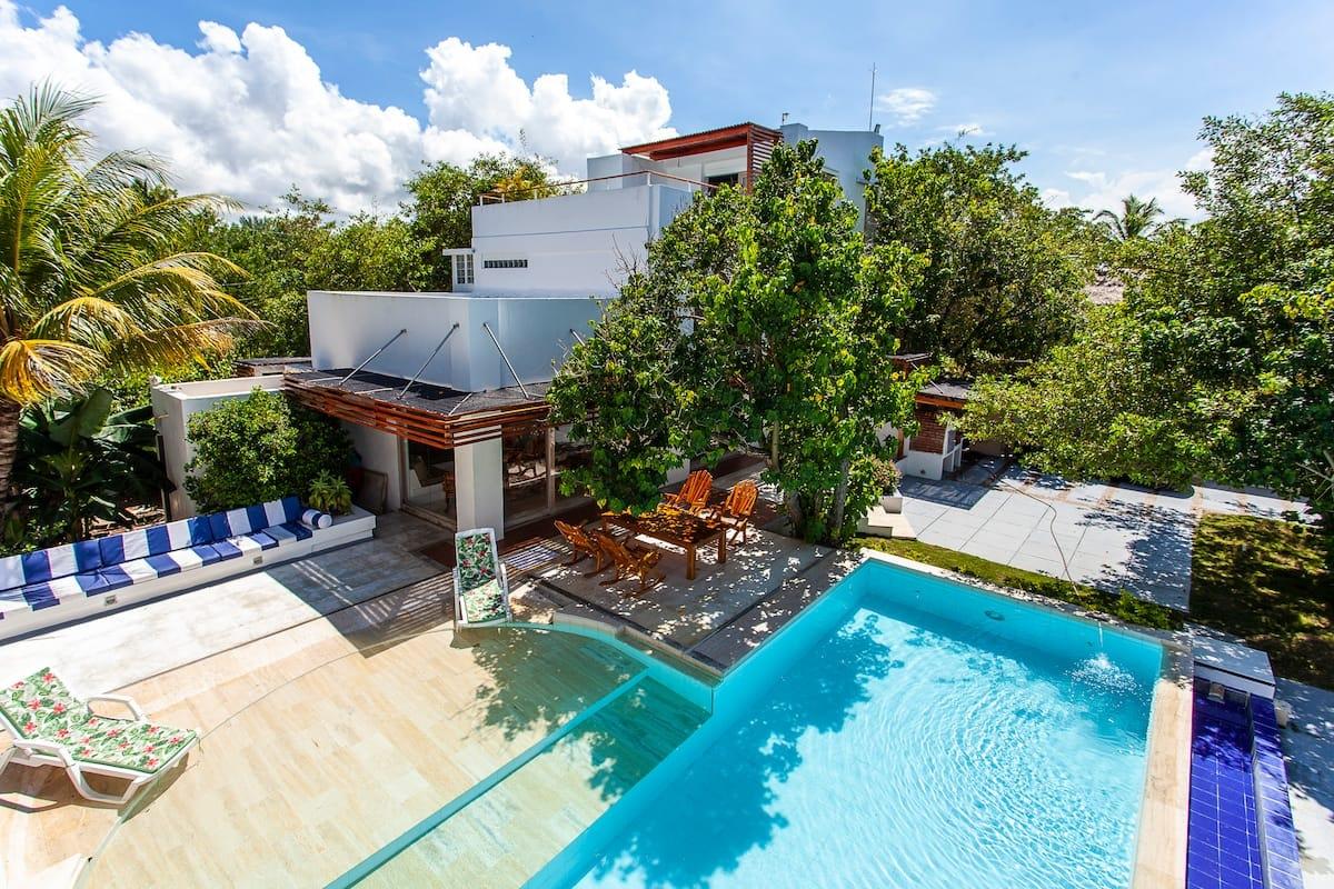 Villa de lujo con piscina y terraza en Casa en la Playa Marlinda, Cartagena
