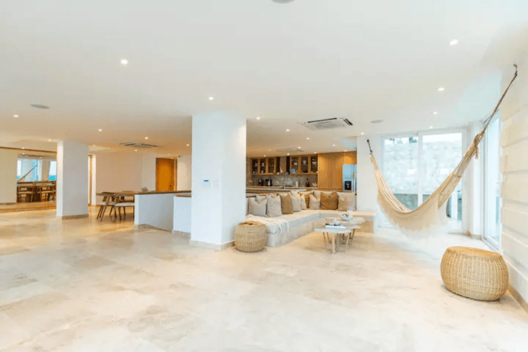 D Hozt Punta Cangrejo 4 BR Casa En La Playa. photo 8