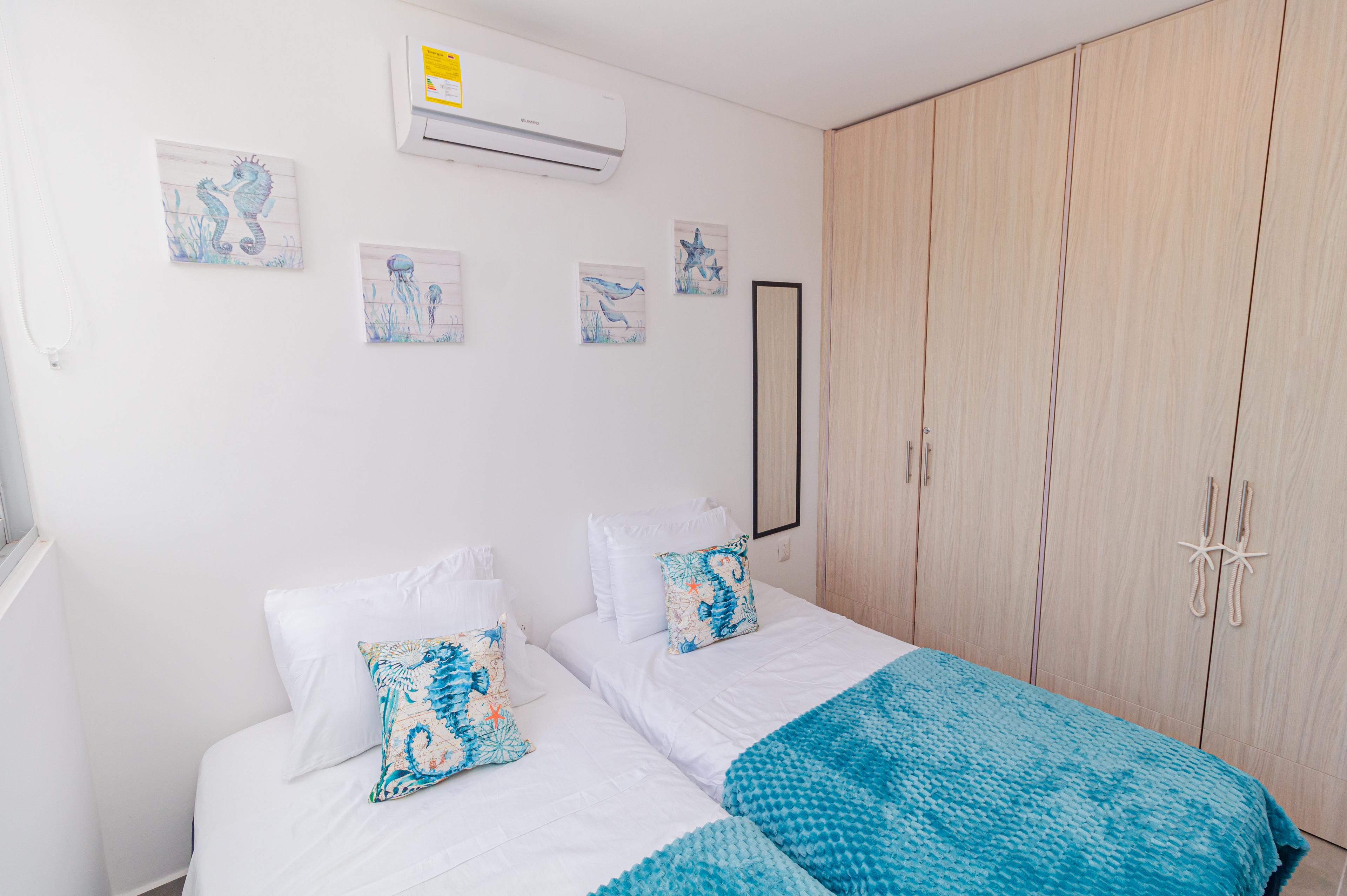 Salguero Suites apto 714 con balcon y vista a las montañas photo 7